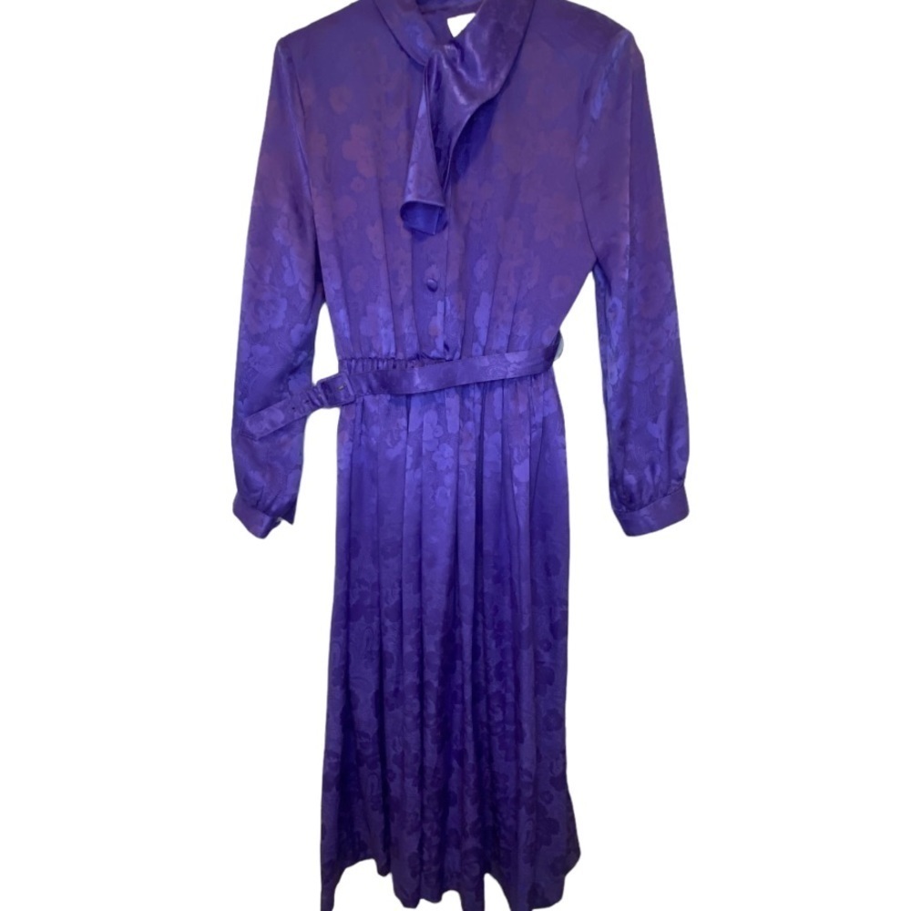 Vintage Victoria Morgan Purple Silky Satin Long Sleeve Belted Maxi Dress Size 8